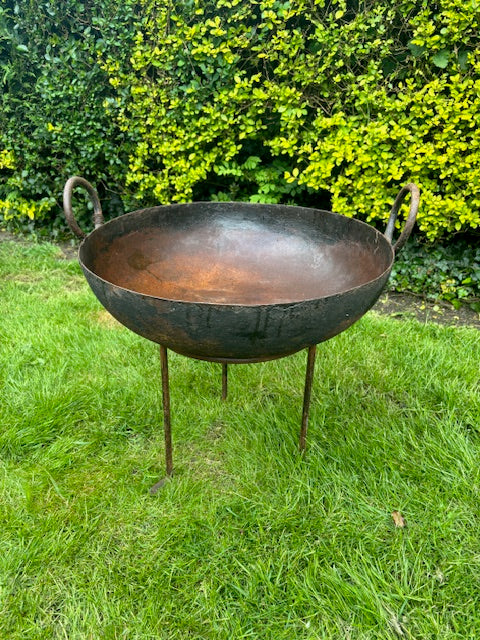 Fire Pit & Stand (Medium)